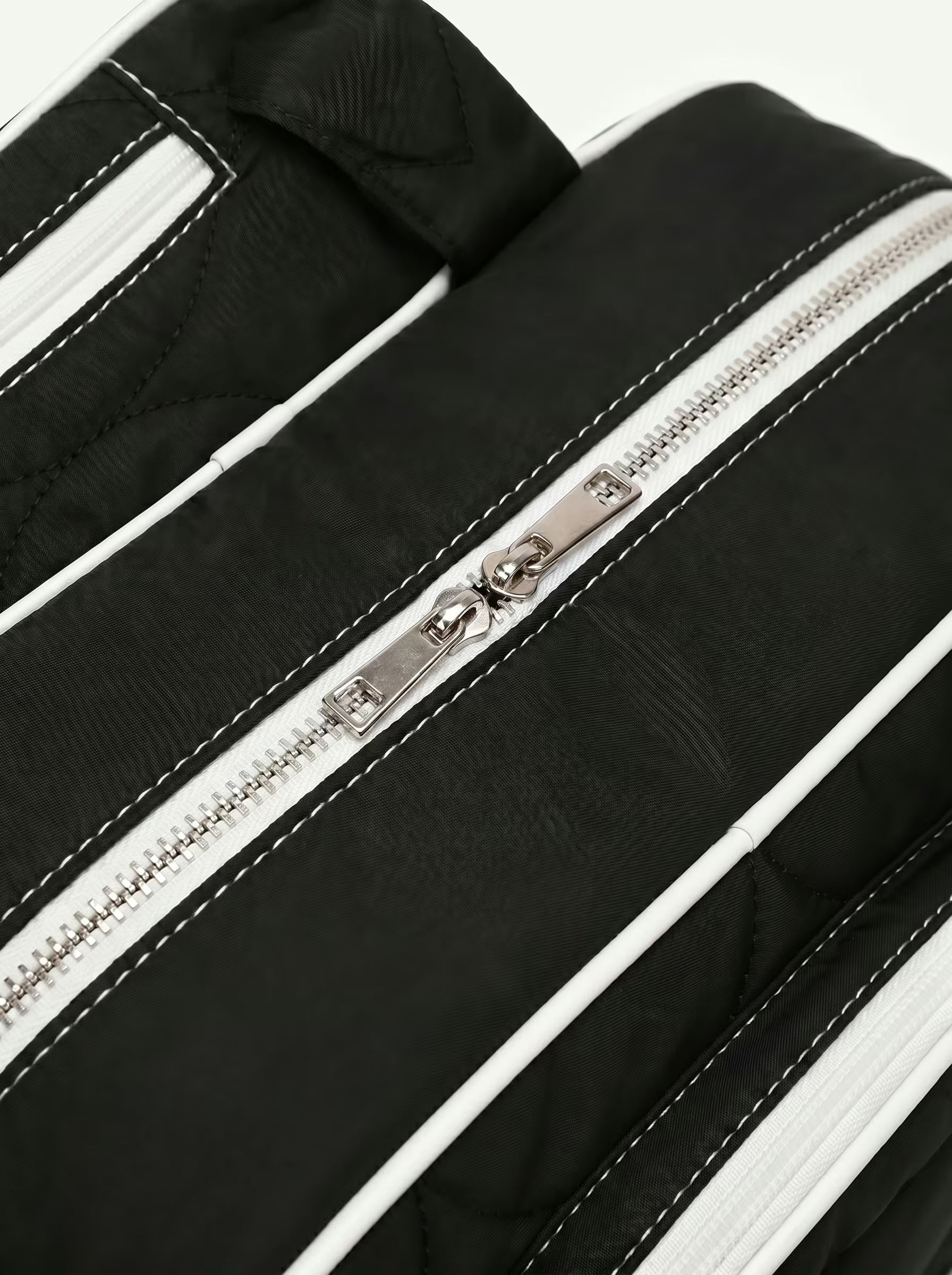 Padded paddle sleeve detail on Rally All Day Duffle in Black