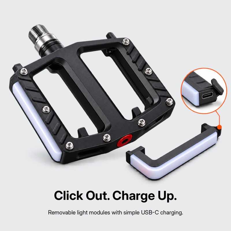 Click Out. Charge Up. Removable light modules with simple USB-C charging